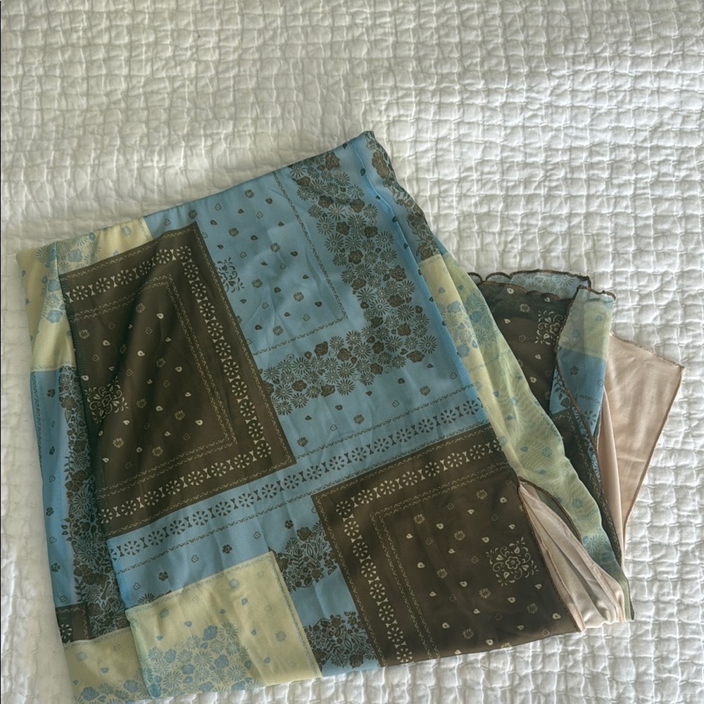 Urban Outfitters Beige and Blue Fabric